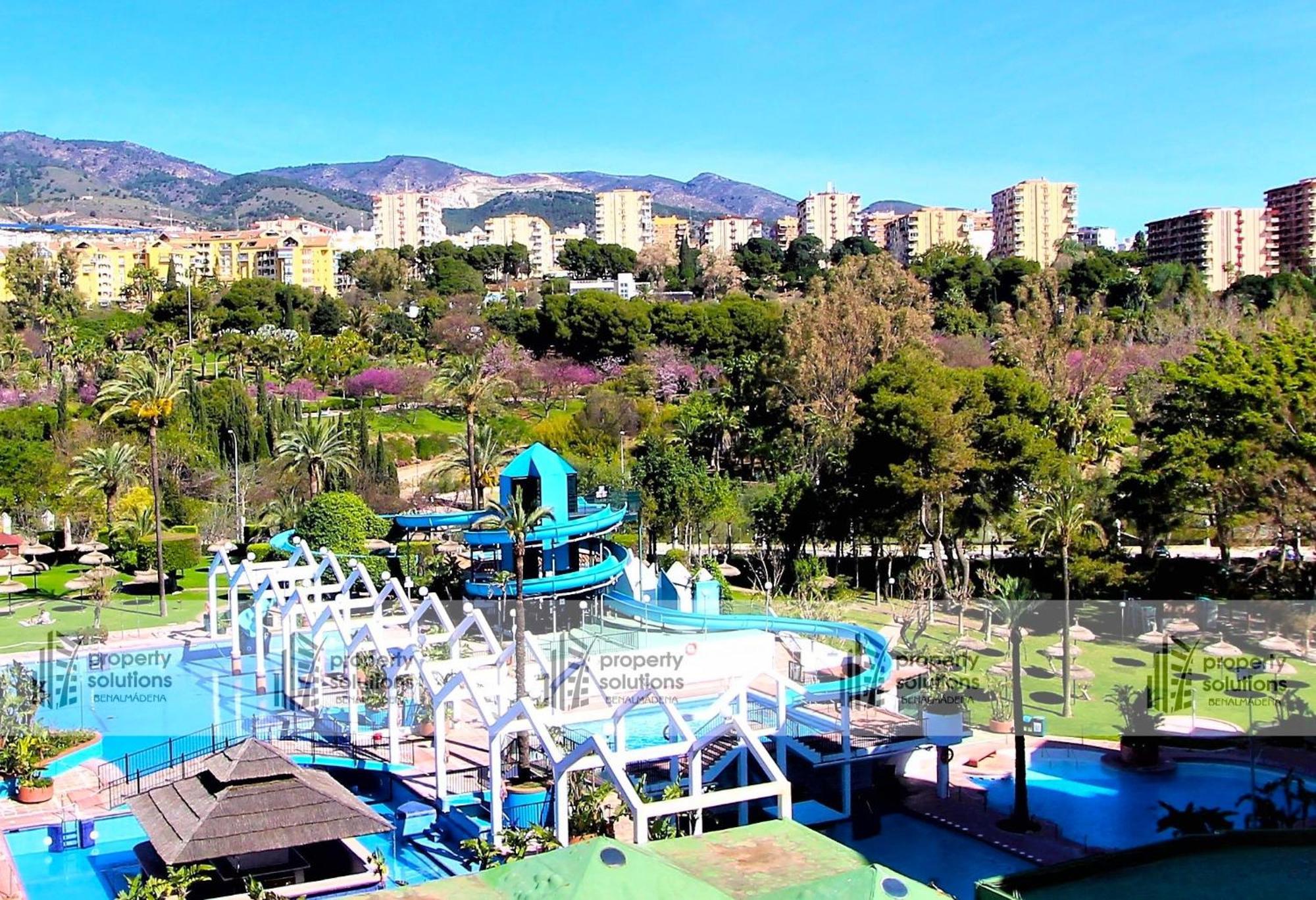 812 Benalbeach. 1ºlinea De Playa. Vistas A La Piscina Y La Montana. Benalmádena Eksteriør bilde